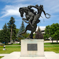 grandes décorations extérieures métal artisanat western cowboy statues pour jardin